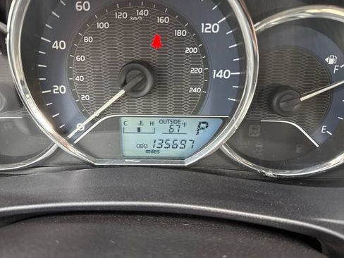 Used 2014 Toyota Corolla LE FWD image 20