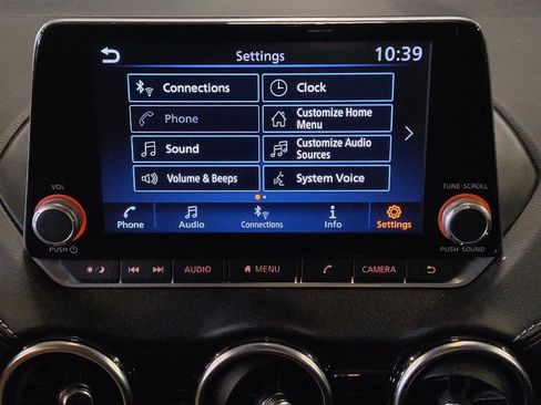 Used 2025 Nissan Sentra SV FWD image 25