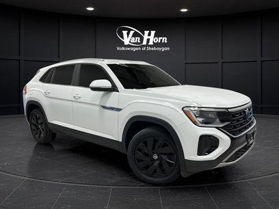 Used 2024 Volkswagen Atlas Cross Sport SE w/ Black Wheel Package