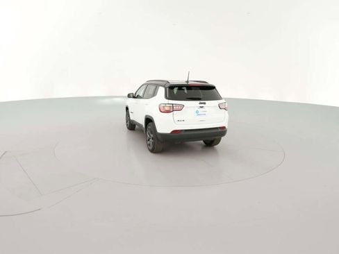 New 2026 Jeep Compass Limited image 9