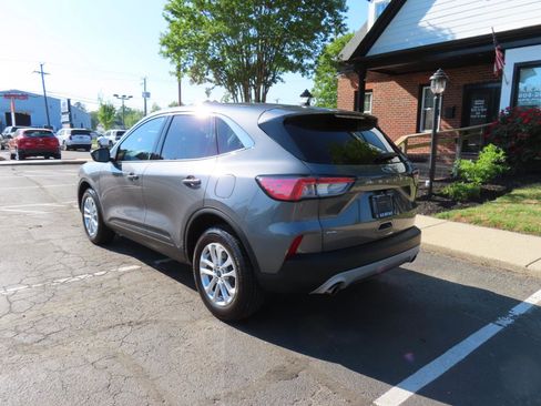 Used 2022 Ford Escape SE w/ Convenience Package image 5