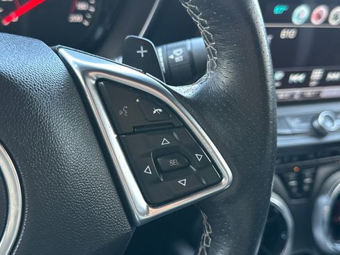 Used 2016 Chevrolet Camaro SS RWD image 37