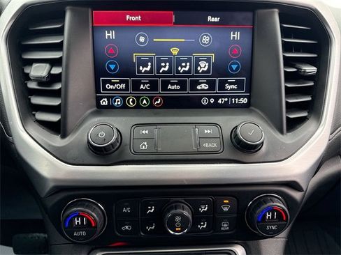 Used 2021 GMC Acadia SLT w/ Elevation Edition image 19