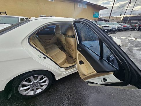Used 2008 Acura TSX image 9