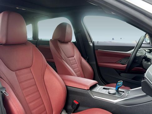 Used 2023 BMW i4 eDrive35 image 30