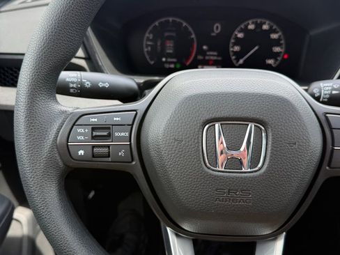 Used 2025 Honda CR-V EX image 14
