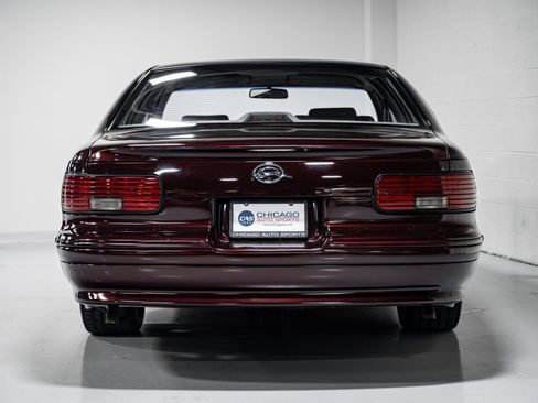 Used 1995 Chevrolet Impala SS image 4