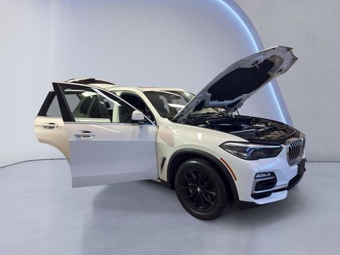 Used 2019 BMW X5 xDrive40i w/ Convenience Package AWD/4WD image 7