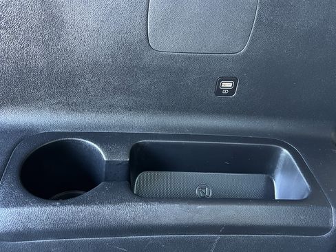 Used 2022 Kia Sorento SX Prestige w/ Panoramic Sunroof Package image 57