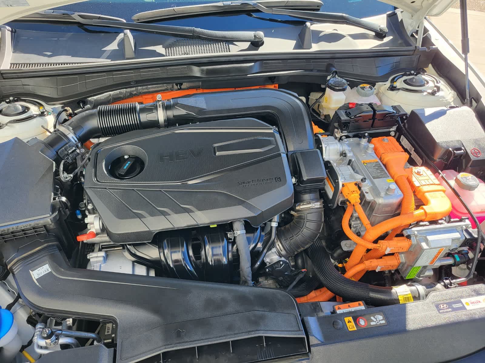 Used 2025 Hyundai Sonata SEL FWD image 30