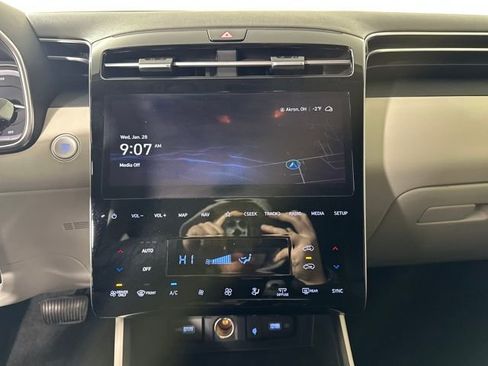 Used 2024 Hyundai Tucson Blue image 21