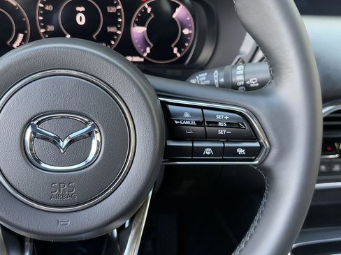 New 2025 MAZDA CX-90 Plug-In Hybrid w/ Premium Plus AWD/4WD image 17