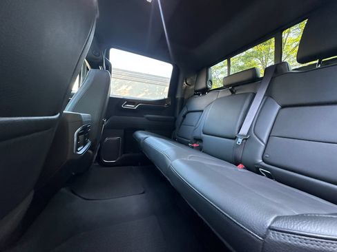 Used 2023 GMC Sierra 1500 Denali AWD/4WD image 34