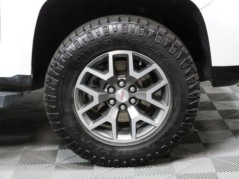 Used 2021 GMC Canyon AT4 w/ Driver Alert Package AWD/4WD image 34