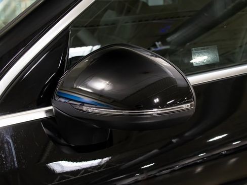 New 2026 Mercedes-Benz GLC 300 4MATIC image 10