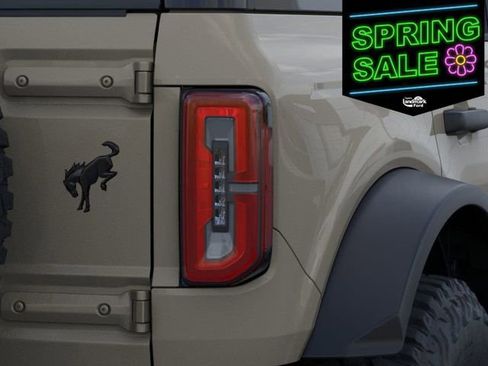 New 2025 Ford Bronco Badlands image 24