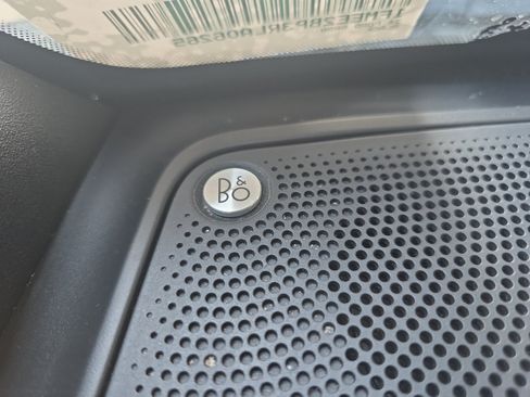 Used 2024 Ford Bronco Wildtrak AWD/4WD image 25