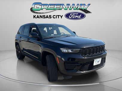 Used 2023 Jeep Grand Cherokee Altitude
