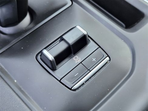 Used 2023 GMC Sierra 1500 Denali w/ Denali Reserve Package image 26