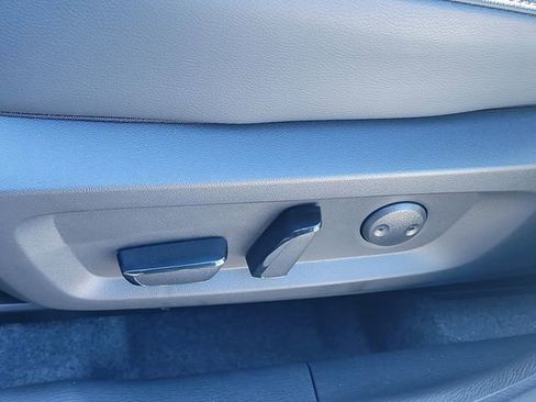 New 2026 Mitsubishi Outlander SEL FWD image 21