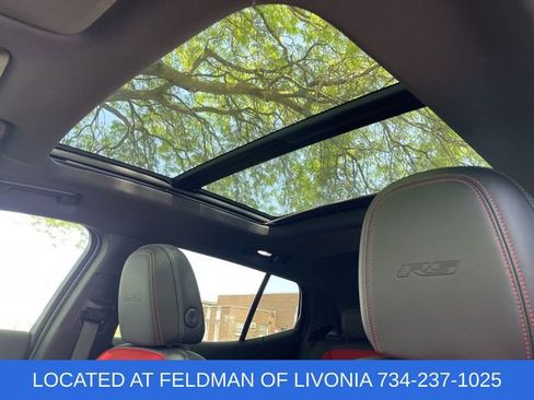 Used 2025 Chevrolet Equinox EV RS w/ Convenience Package II FWD image 18
