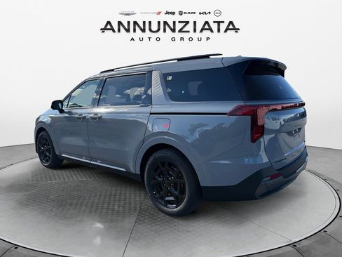 New 2026 Kia Carnival SX w/ SX Dark Edition Package FWD image 3