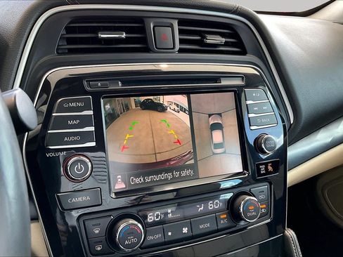 Used 2021 Nissan Maxima Platinum w/ Sport Mat Group FWD image 28