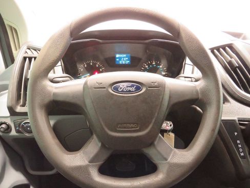 Used 2018 Ford Transit 250 130 Low Roof image 16