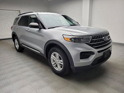 Used 2020 Ford Explorer XLT AWD/4WD image 13