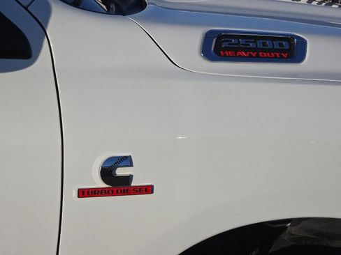Used 2022 RAM 2500 Tradesman image 24