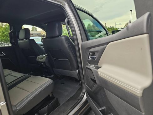 Used 2026 Chevrolet Silverado EV Trail Boss AWD/4WD image 15