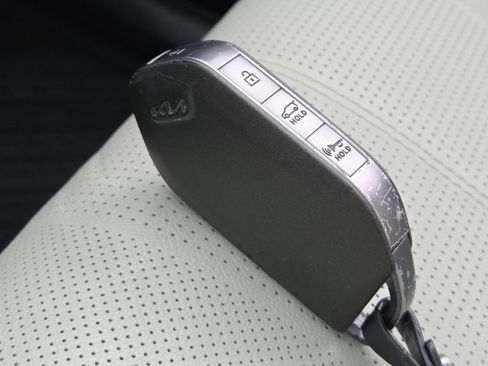 Used 2023 Kia Telluride SX FWD image 38