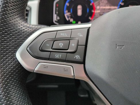 Used 2021 Volkswagen Atlas Cross Sport SEL Premium R-Line image 26