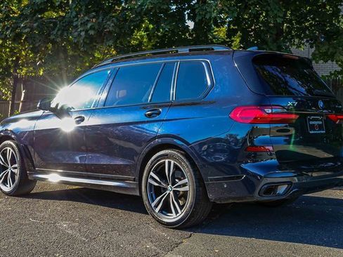 Used 2022 BMW X7 xDrive40i w/ M Sport Package image 4