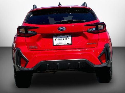 Used 2024 Subaru Crosstrek 2.0i Premium w/ Crosstrek Mirror Package AWD/4WD image 6