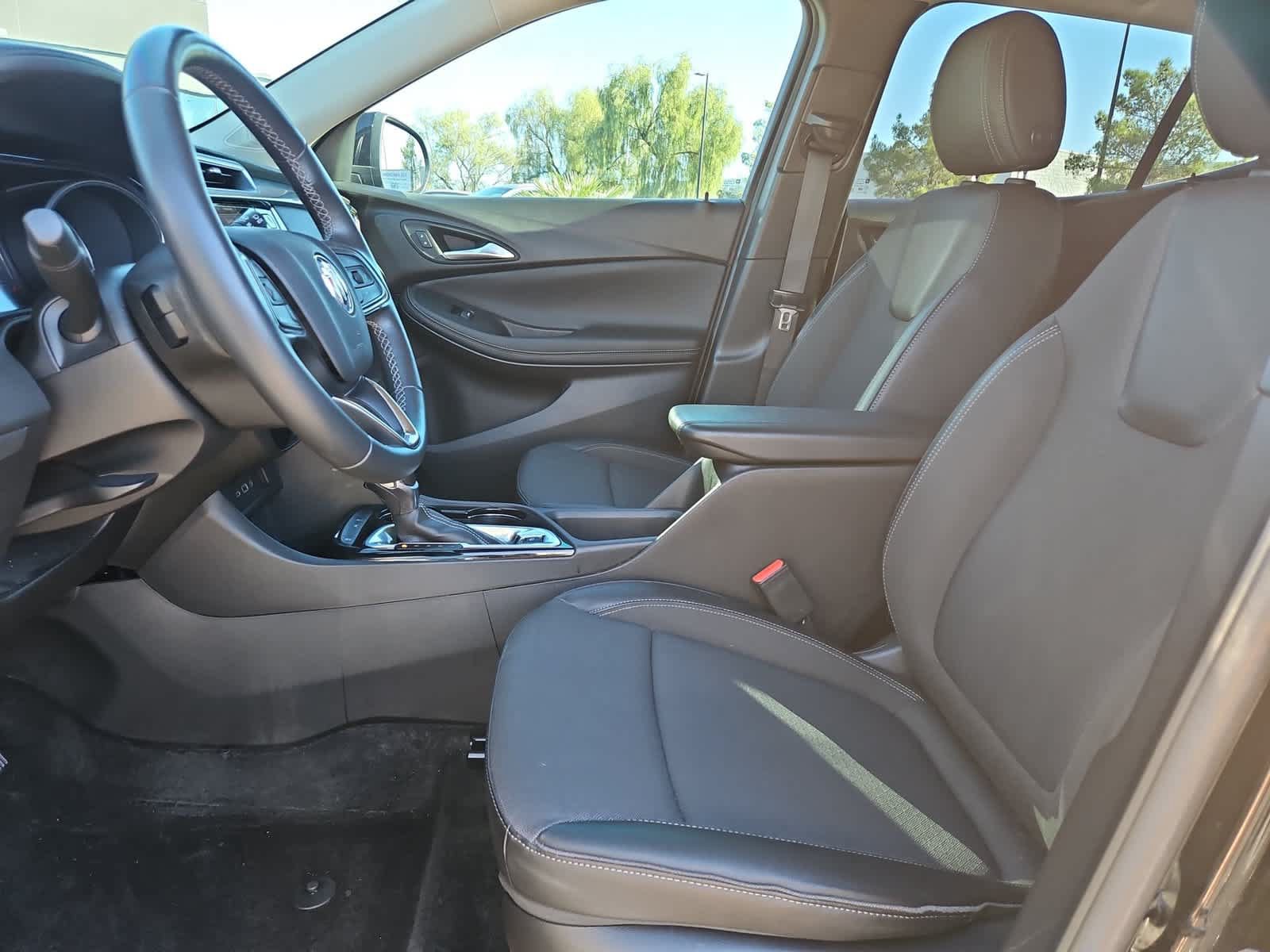 Used 2023 Buick Encore GX Select w/ Sport Touring Package FWD image 15
