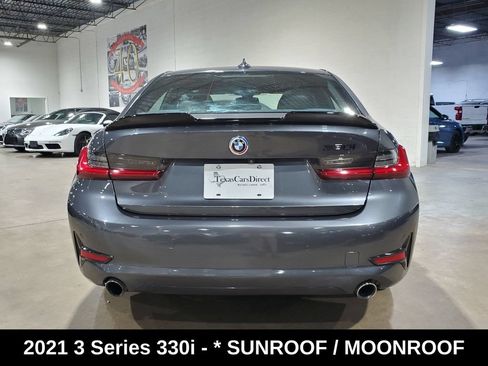 Used 2021 BMW 330i Sedan RWD image 11