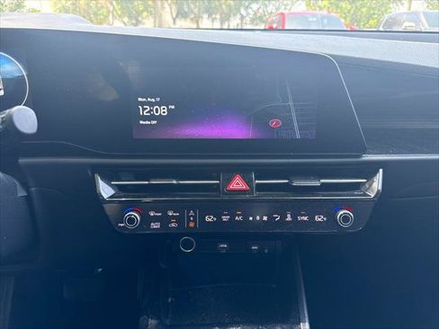 Used 2023 Kia Niro Wind w/ Wind Preserve Package FWD image 29