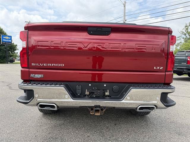 Used 2021 Chevrolet Silverado 1500 LTZ w/ LTZ Premium Package AWD/4WD image 31