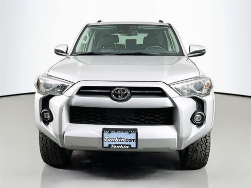 Used 2021 Toyota 4Runner SR5 Premium image 2