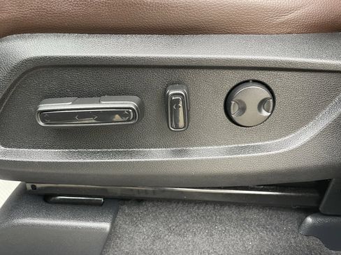 Used 2025 Honda Pilot Elite image 30