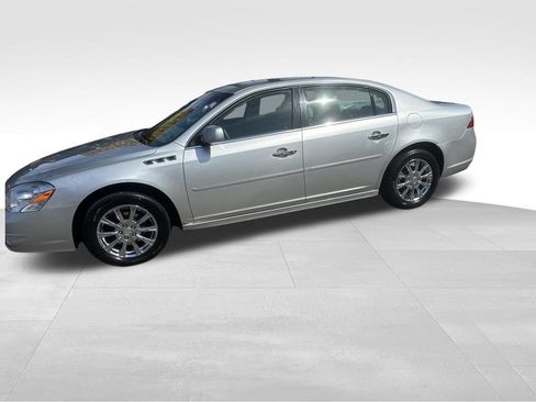 Used 2010 Buick Lucerne CXL FWD image 22