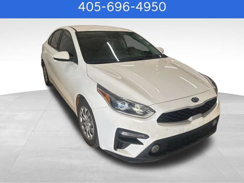 Used 2021 Kia Forte Sedan FWD image 2