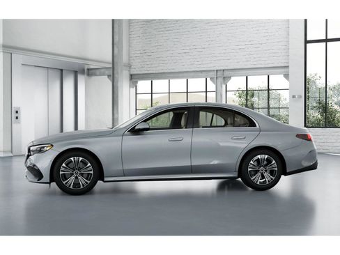 New 2026 Mercedes-Benz E 350 4MATIC Sedan image 35