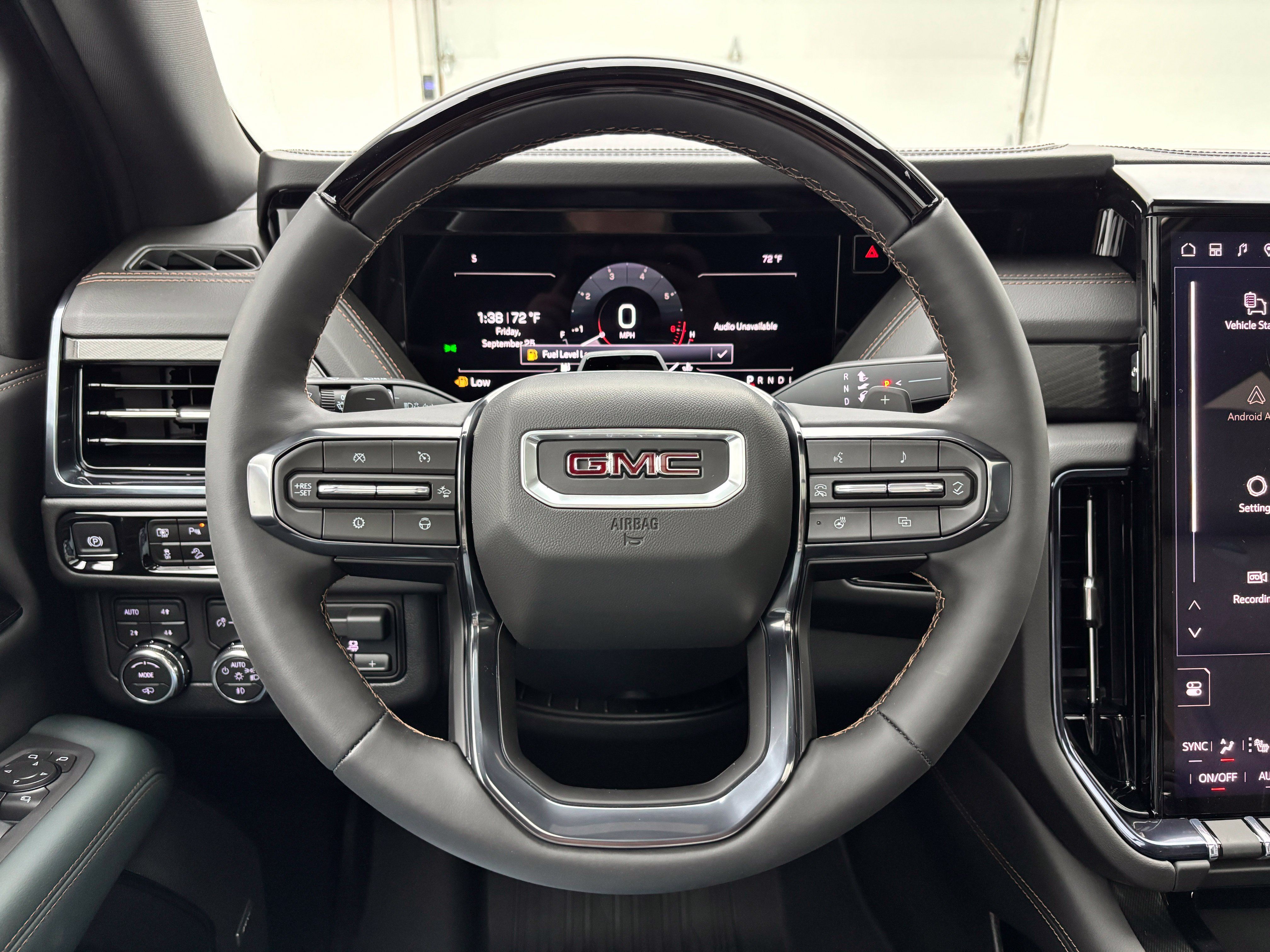New 2026 GMC Yukon XL AT4 w/ AT4 Premium Plus Package AWD/4WD image 23