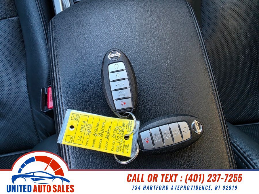 Used 2013 Nissan Altima 2.5 SL FWD image 19