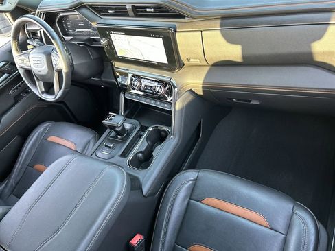 Used 2023 GMC Sierra 1500 AT4 AWD/4WD image 28