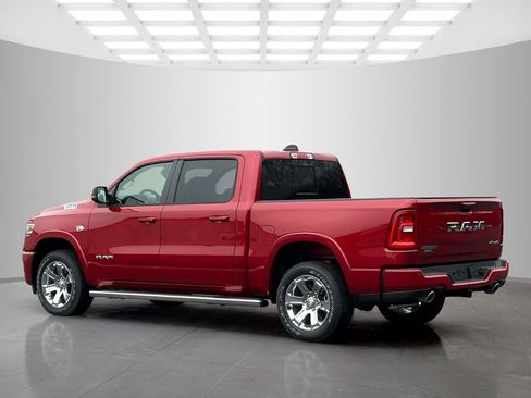 New 2026 RAM 1500 4x4 Crew Cab image 3