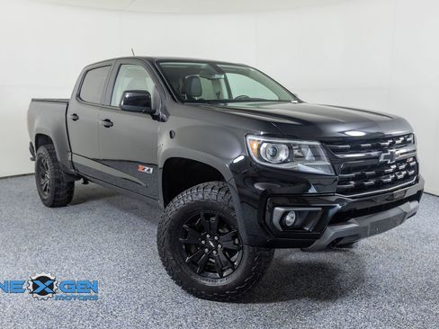 Used 2022 Chevrolet Colorado Z71 w/ Z71 Midnight Edition AWD/4WD image 1