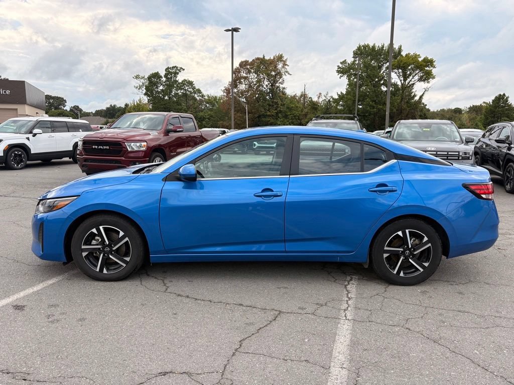 Used 2025 Nissan Sentra SV FWD image 4